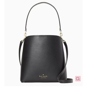 Darcy Bucket bag